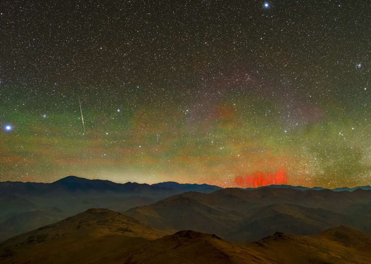 The La Silla Observatory in Chile captured rare red sprites over the Atacama Desert